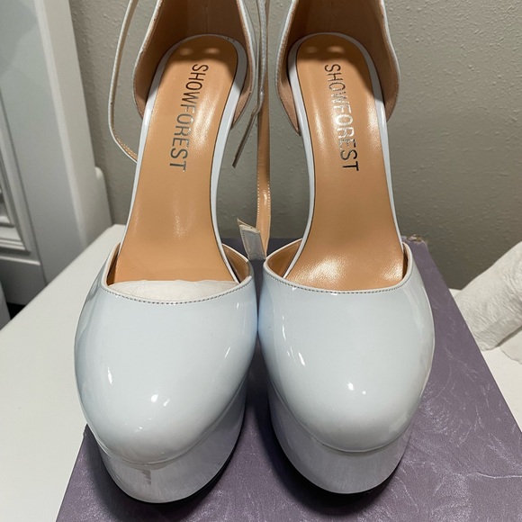 Chic White Platform Heels - Picture 4 of 8